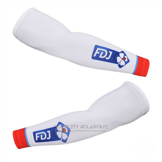 2015 FDJ Rekawniki Cycling